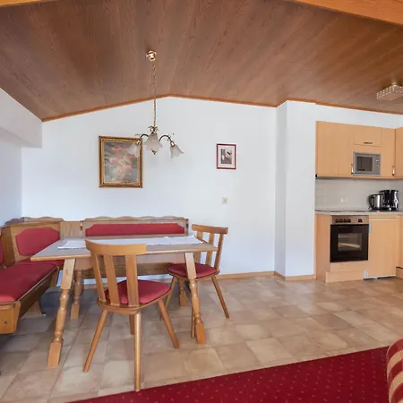 App- 201 By Interhome *